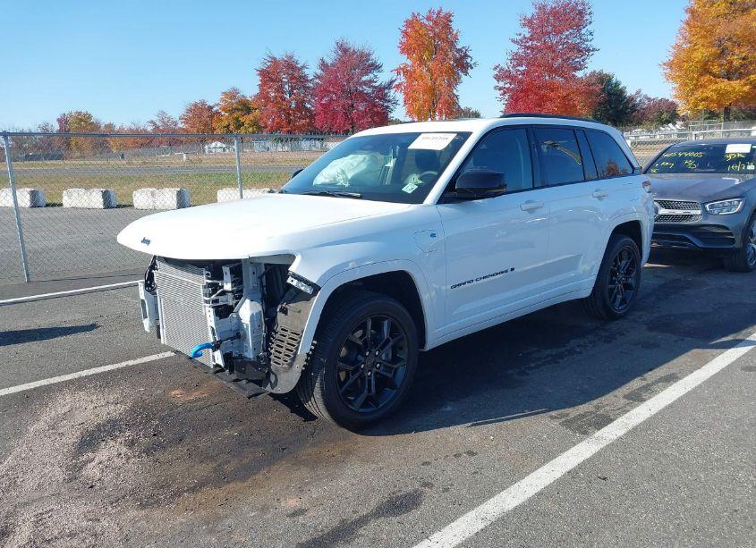 Photo 2 of 2024 Jeep Grand CHEROKEE 4XE ANNIVERSARY EDITION (VIN 1C4RJYB6XR8955682)