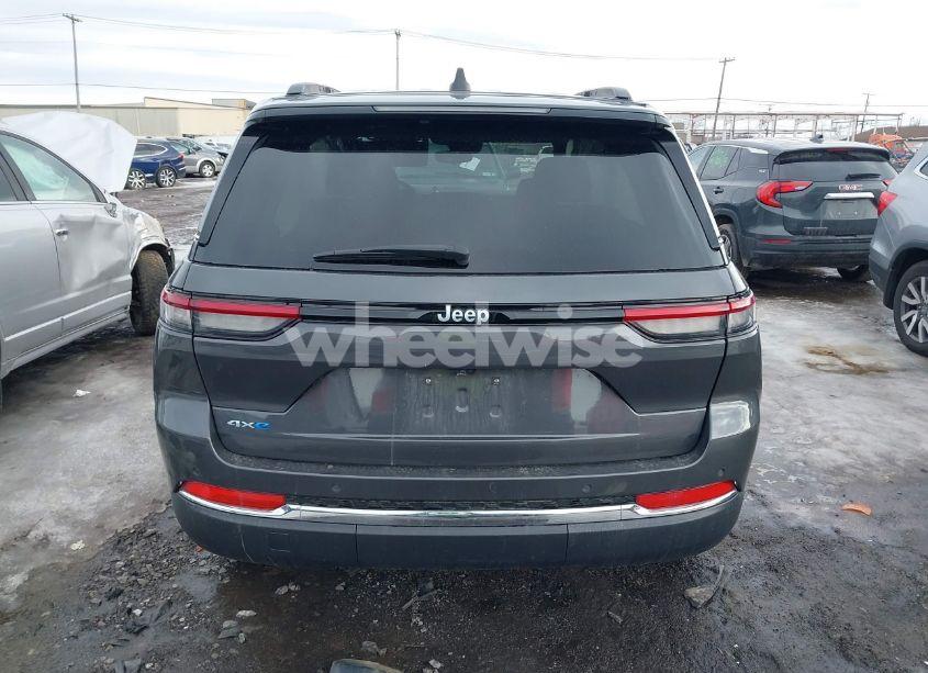 Photo 16 of 2024 Jeep Grand CHEROKEE 4XE (VIN 1C4RJYB6XRC117732)
