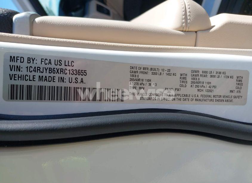 Photo 9 of 2024 Jeep Grand CHEROKEE 4XE (VIN 1C4RJYB6XRC133655)