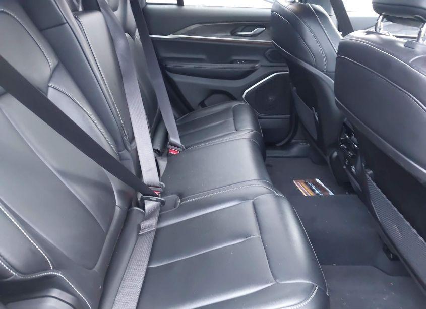 Photo 8 of 2024 Jeep Grand CHEROKEE 4XE (VIN 1C4RJYB6XRC145398)