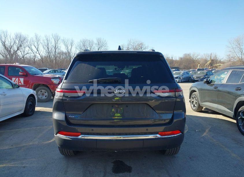Photo 16 of 2024 Jeep Grand CHEROKEE 4XE (VIN 1C4RJYB6XRC158619)