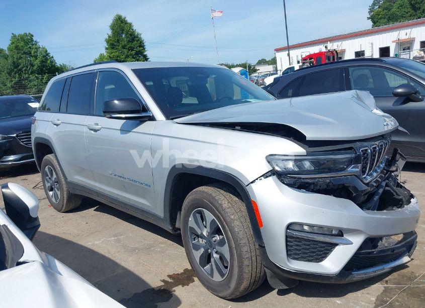 Photo 13 of 2024 Jeep Grand CHEROKEE 4XE (VIN 1C4RJYB6XRC171449)