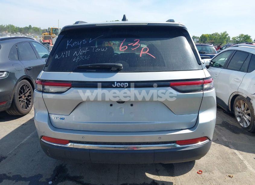 Photo 16 of 2024 Jeep Grand CHEROKEE 4XE (VIN 1C4RJYB6XRC171449)