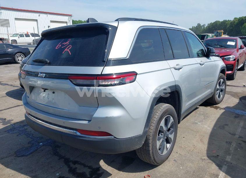 Photo 4 of 2024 Jeep Grand CHEROKEE 4XE (VIN 1C4RJYB6XRC171449)