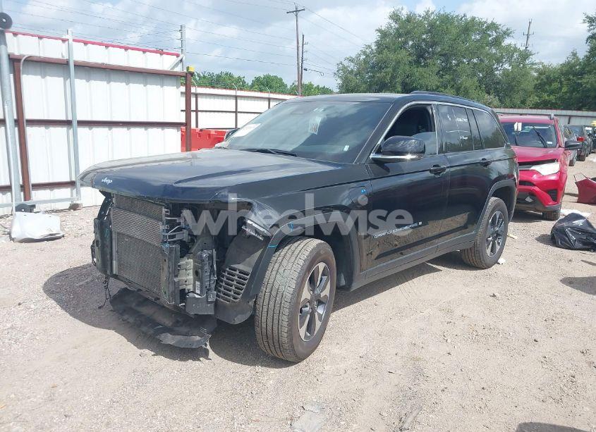 Photo 2 of 2024 Jeep Grand CHEROKEE 4XE (VIN 1C4RJYB6XRC181771)