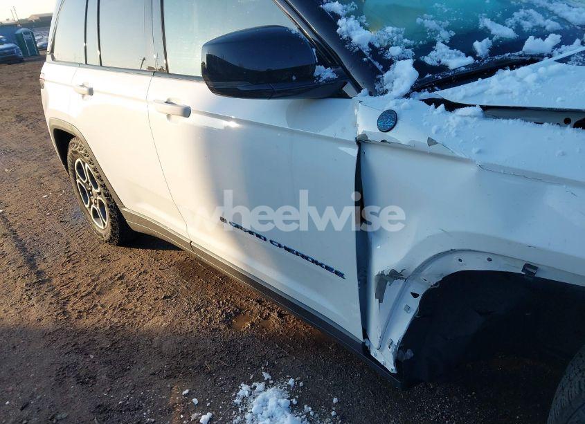 Photo 18 of 2023 Jeep Grand CHEROKEE 4XE TRAILHAWK (VIN 1C4RJYC67P8791612)