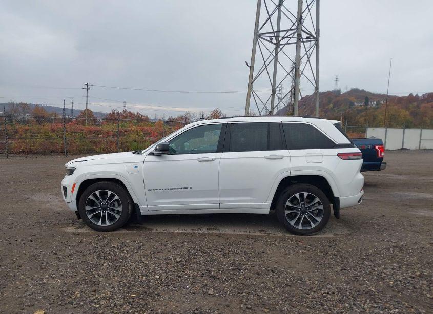 Photo 13 of 2022 Jeep Grand CHEROKEE 4XE OVERLAND 4X4 (VIN 1C4RJYD61N8776096)