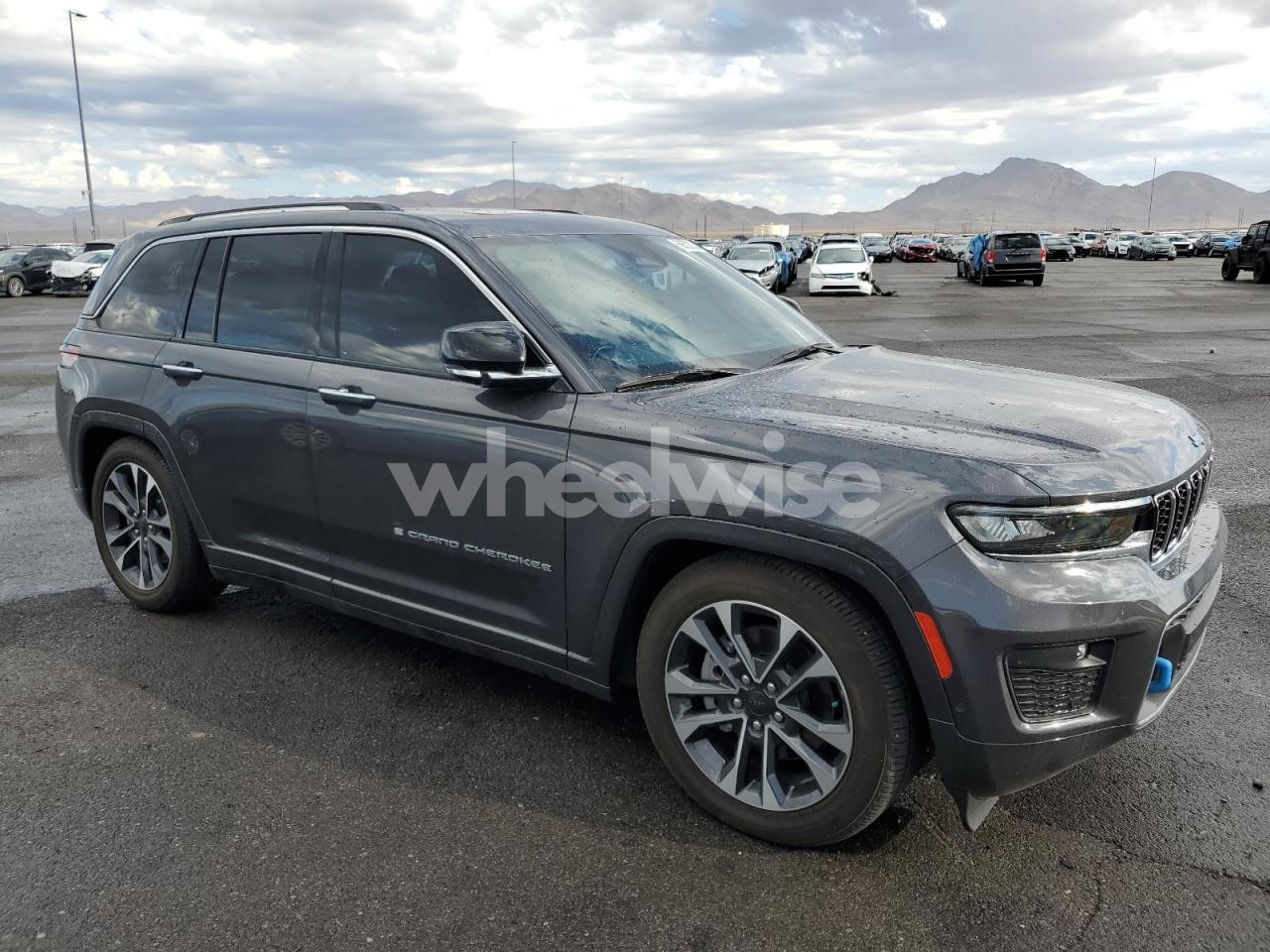 Photo 4 of 2023 JEEP GRAND CHEROKEE OVERLAND 4XE (VIN 1C4RJYD62P8786865)