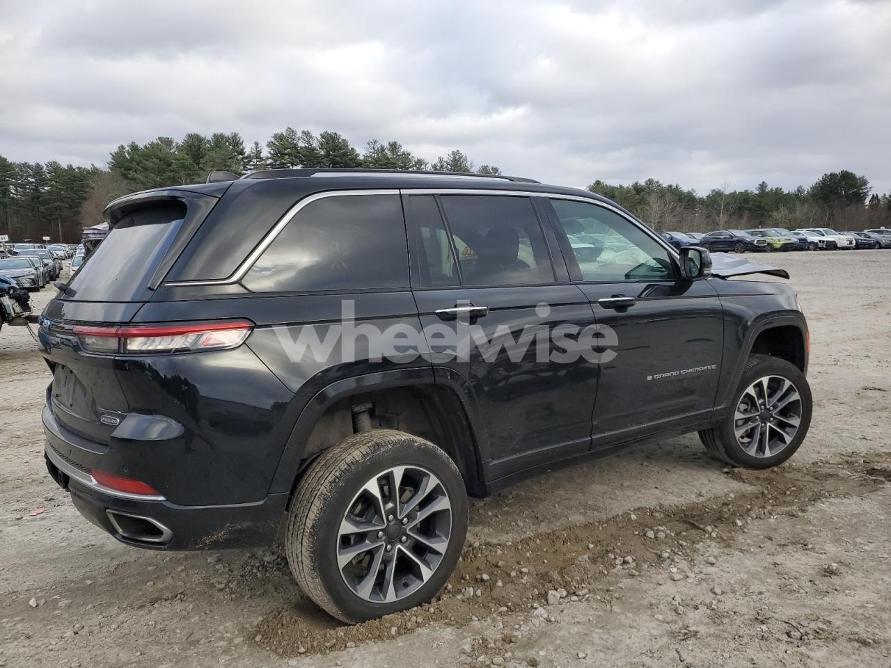 Photo 3 of 2023 JEEP GRAND CHEROKEE OVERLAND 4XE (VIN 1C4RJYD68P8790807)