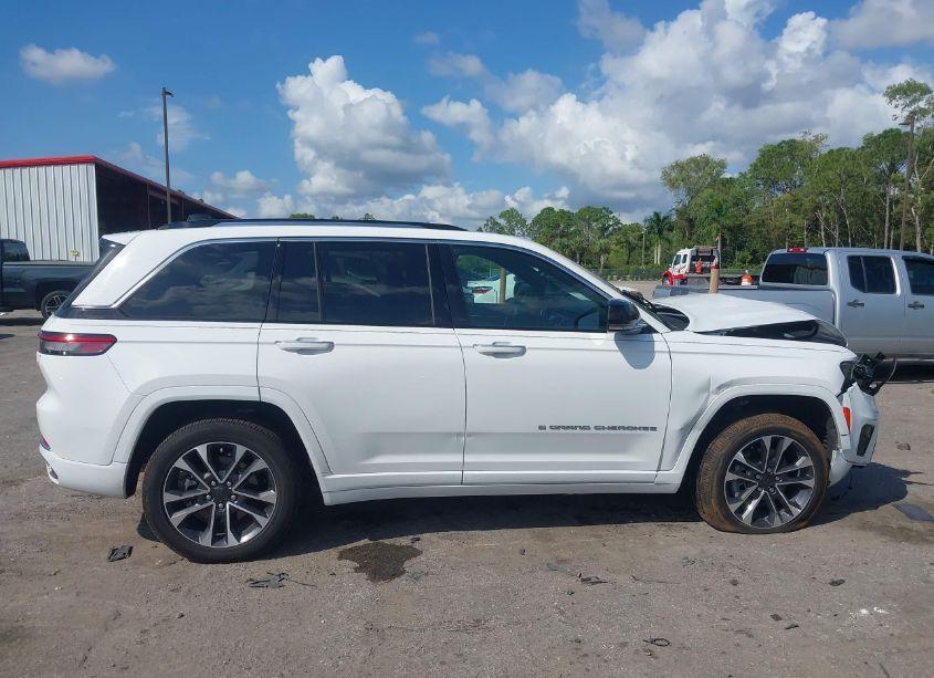 Photo 13 of 2024 Jeep Grand CHEROKEE 4XE OVERLAND (VIN 1C4RJYD6XRC711072)