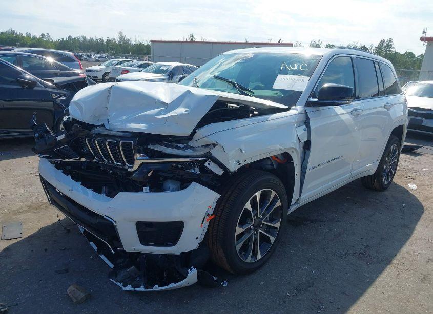 Photo 2 of 2024 Jeep Grand CHEROKEE 4XE OVERLAND (VIN 1C4RJYD6XRC711072)