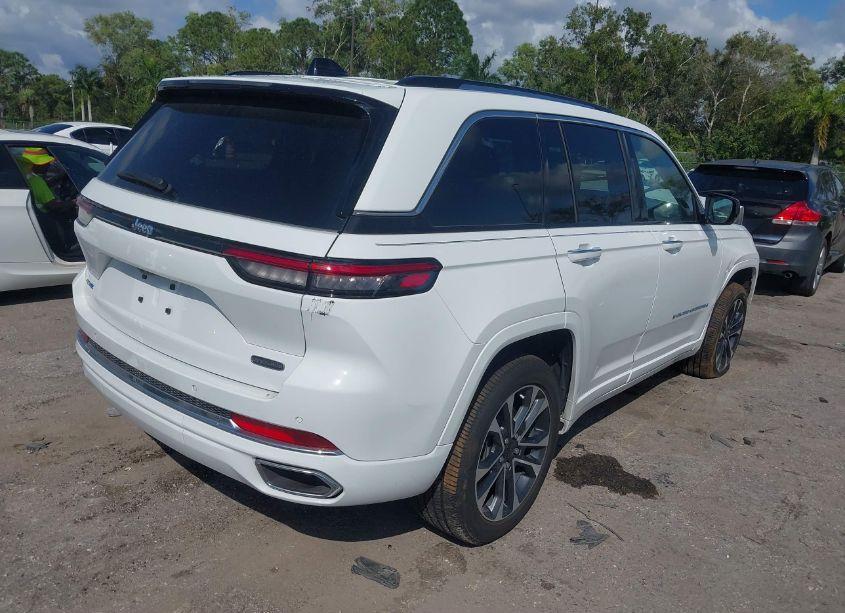 Photo 4 of 2024 Jeep Grand CHEROKEE 4XE OVERLAND (VIN 1C4RJYD6XRC711072)
