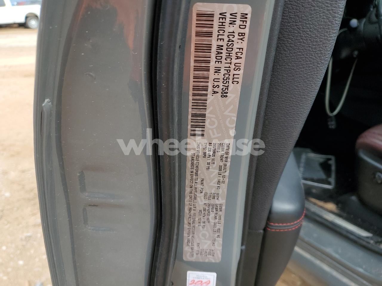 Photo 14 of 2023 DODGE DURANGO R/T (VIN 1C4SDHCT1PC557588)