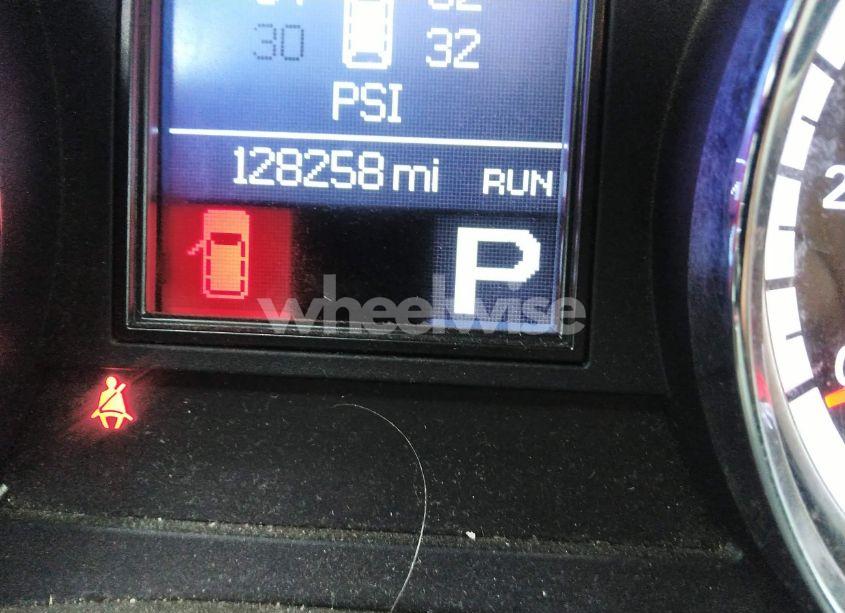 Photo 15 of 2012 Dodge Durango R/T (VIN 1C4SDHCT3CC107032)