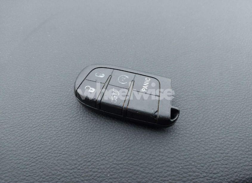 Photo 11 of 2016 Dodge Durango R/T (VIN 1C4SDHCT4GC483390)