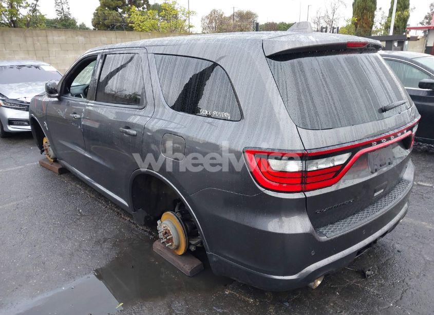 Photo 3 of 2016 Dodge Durango R/T (VIN 1C4SDHCT4GC483390)