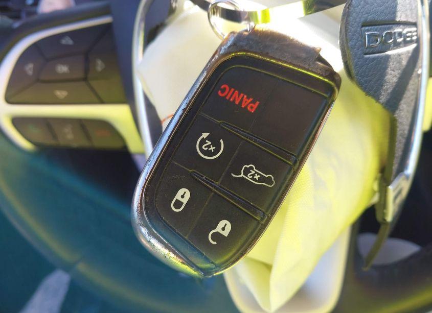 Photo 11 of 2015 Dodge Durango R/T (VIN 1C4SDHCT6FC842804)