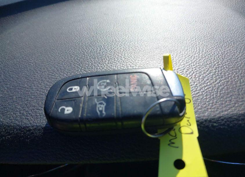 Photo 11 of 2015 Dodge Durango R/T (VIN 1C4SDHCT7FC873768)