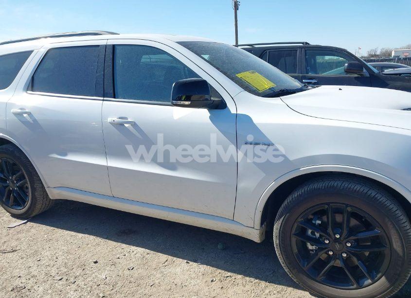 Photo 13 of 2023 Dodge Durango R/T PLUS RWD (VIN 1C4SDHCT8PC555479)