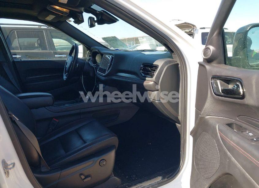 Photo 5 of 2023 Dodge Durango R/T PLUS RWD (VIN 1C4SDHCT8PC555479)