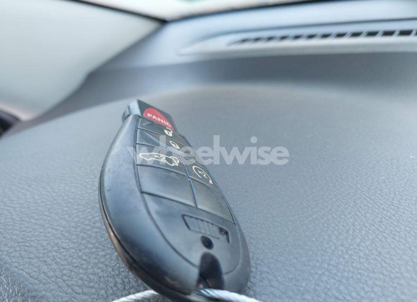 Photo 11 of 2012 Dodge Durango (VIN 1C4SDHDT5CC204912)