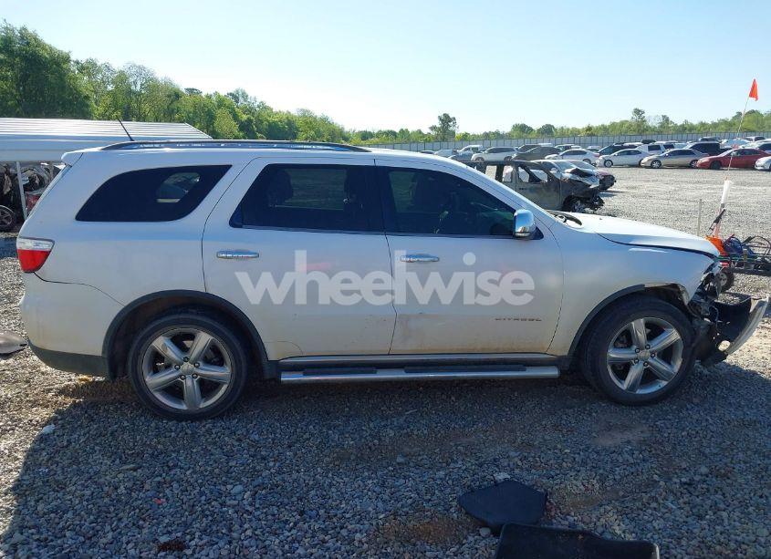 Photo 13 of 2013 Dodge Durango CITADEL (VIN 1C4SDHET0DC571961)