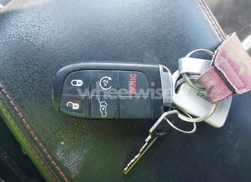 Photo 11 of 2014 Dodge Durango R/T (VIN 1C4SDJCT0EC562978)