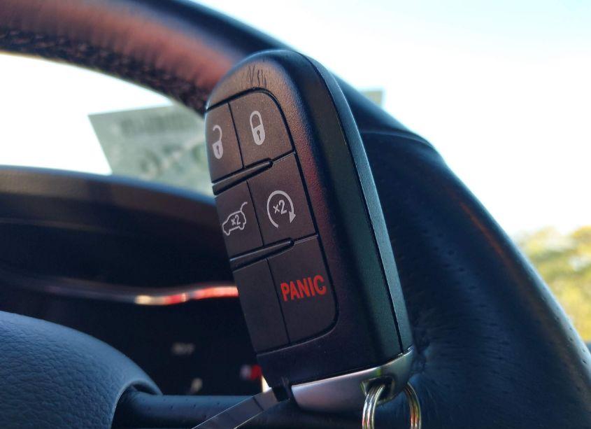 Photo 11 of 2019 Dodge Durango R/T AWD (VIN 1C4SDJCT1KC633679)