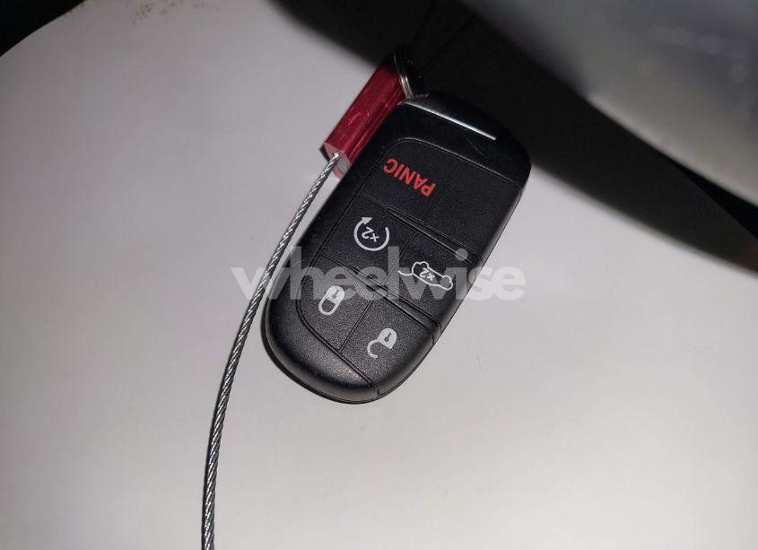 Photo 11 of 2015 Dodge Durango R/T (VIN 1C4SDJCT2FC917649)