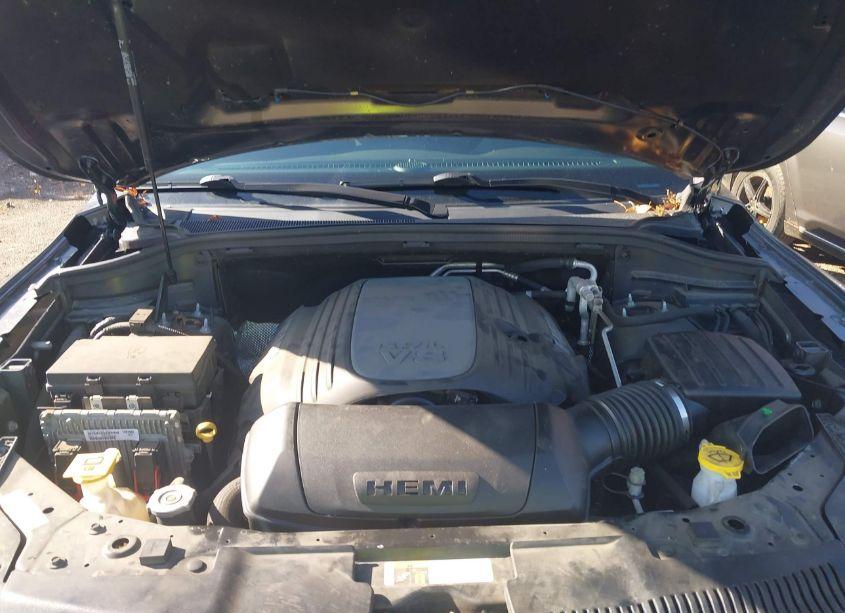 Photo 10 of 2017 Dodge Durango R/T AWD (VIN 1C4SDJCT2HC630279)