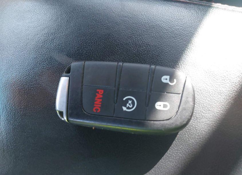 Photo 11 of 2017 Dodge Durango R/T AWD (VIN 1C4SDJCT2HC630279)