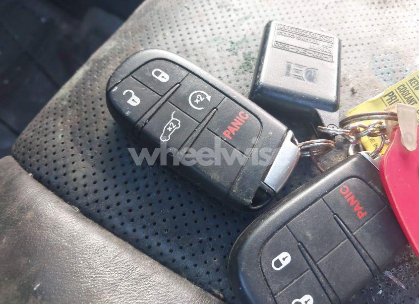 Photo 11 of 2018 Dodge Durango R/T AWD (VIN 1C4SDJCT2JC434817)