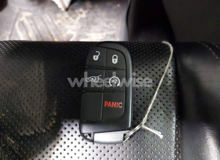 Photo 11 of 2019 Dodge Durango R/T (VIN 1C4SDJCT2KC561374)