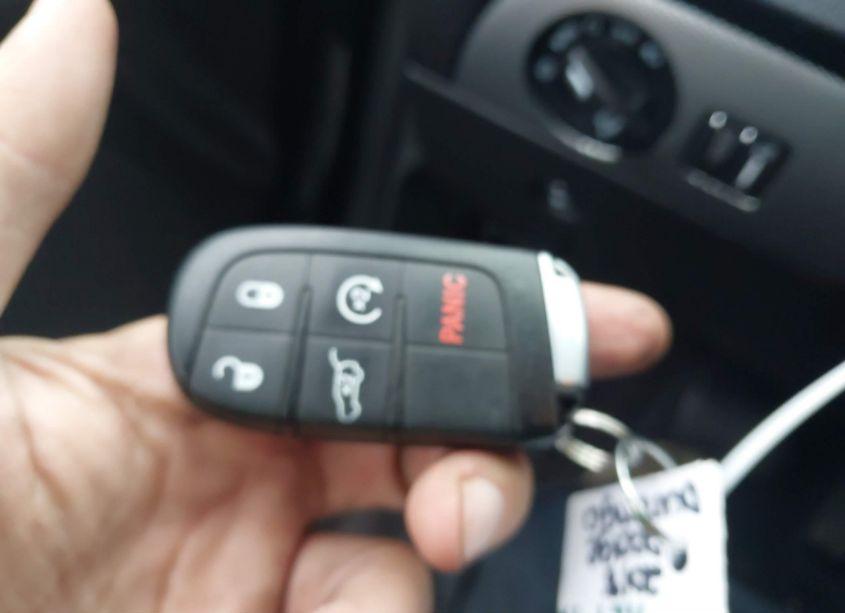 Photo 11 of 2018 Dodge Durango R/T AWD (VIN 1C4SDJCT3JC496680)