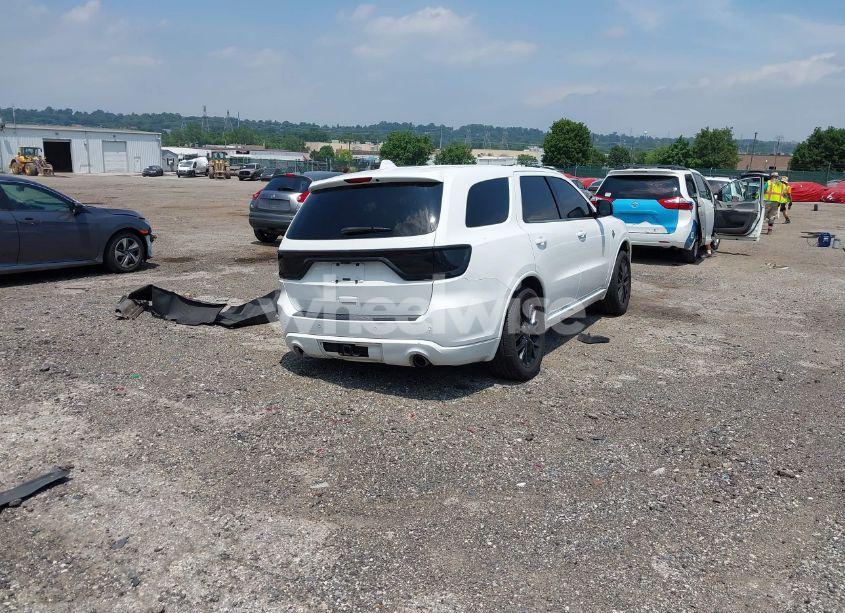 Photo 4 of 2015 Dodge Durango R/T (VIN 1C4SDJCT4FC147583)