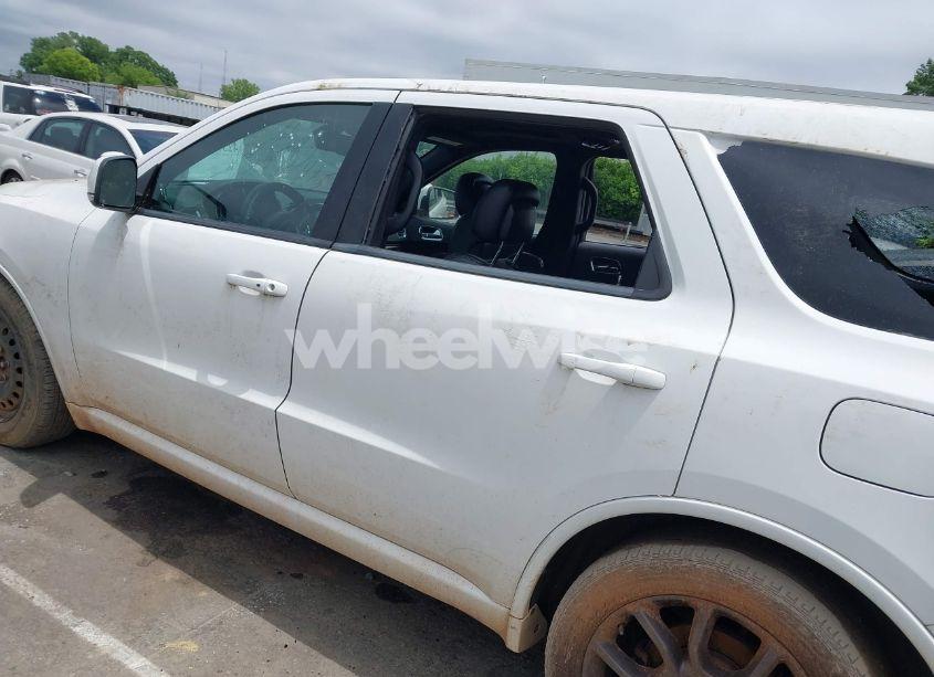 Photo 13 of 2015 Dodge Durango R/T (VIN 1C4SDJCT4FC938647)