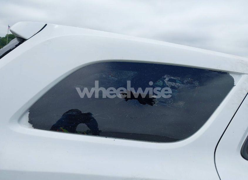 Photo 16 of 2015 Dodge Durango R/T (VIN 1C4SDJCT4FC938647)