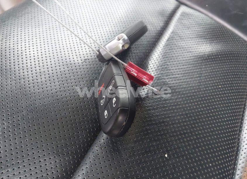 Photo 11 of 2017 Dodge Durango R/T AWD (VIN 1C4SDJCT4HC748513)