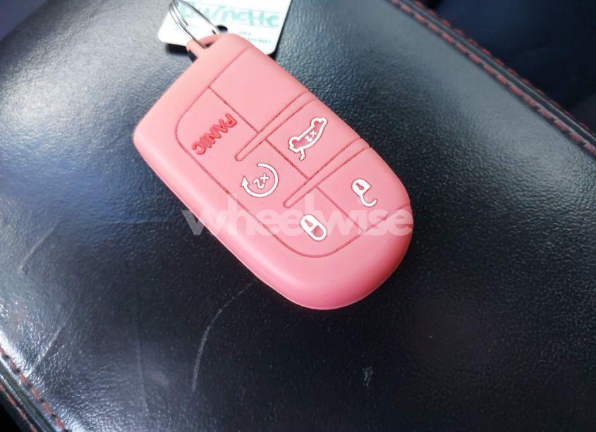 Photo 11 of 2018 Dodge Durango R/T AWD (VIN 1C4SDJCT4JC184402)