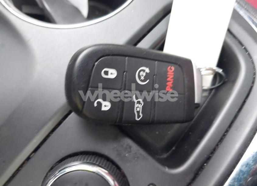 Photo 11 of 2017 Dodge Durango R/T AWD (VIN 1C4SDJCT5HC677516)