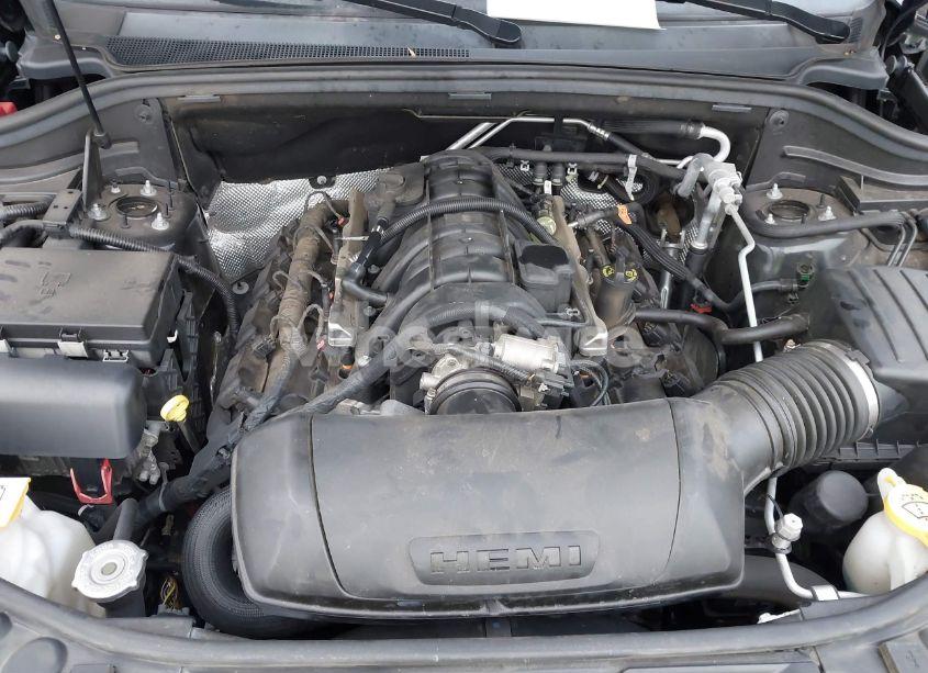 Photo 10 of 2019 Dodge Durango R/T AWD (VIN 1C4SDJCT7KC652771)