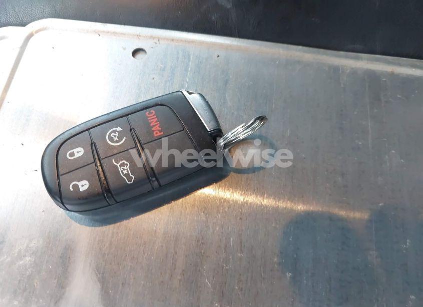 Photo 11 of 2017 Dodge Durango R/T AWD (VIN 1C4SDJCT8HC817042)