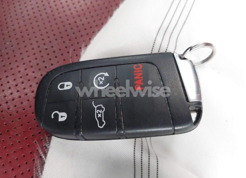 Photo 11 of 2021 Dodge Durango R/T AWD (VIN 1C4SDJCT8MC683871)