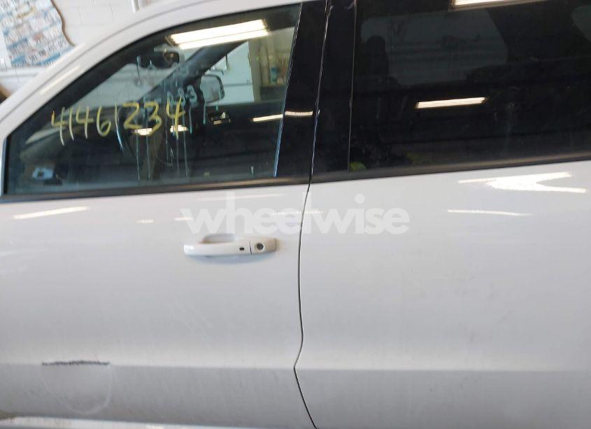 Photo 13 of 2018 Dodge Durango R/T AWD (VIN 1C4SDJCT9JC248126)