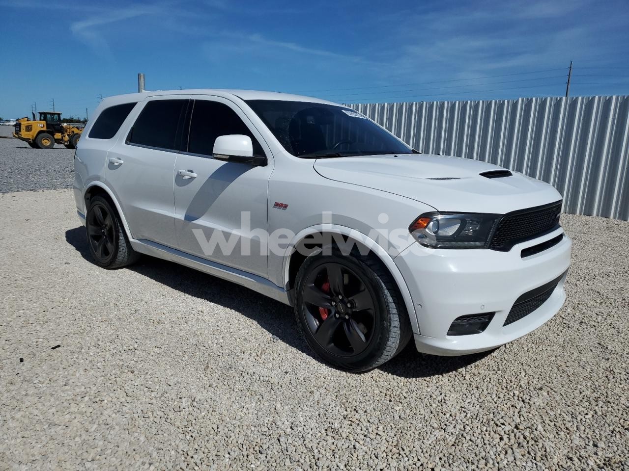 Photo 4 of 2018 DODGE DURANGO SRT N/A (VIN 1C4SDJGJ0JC463242)