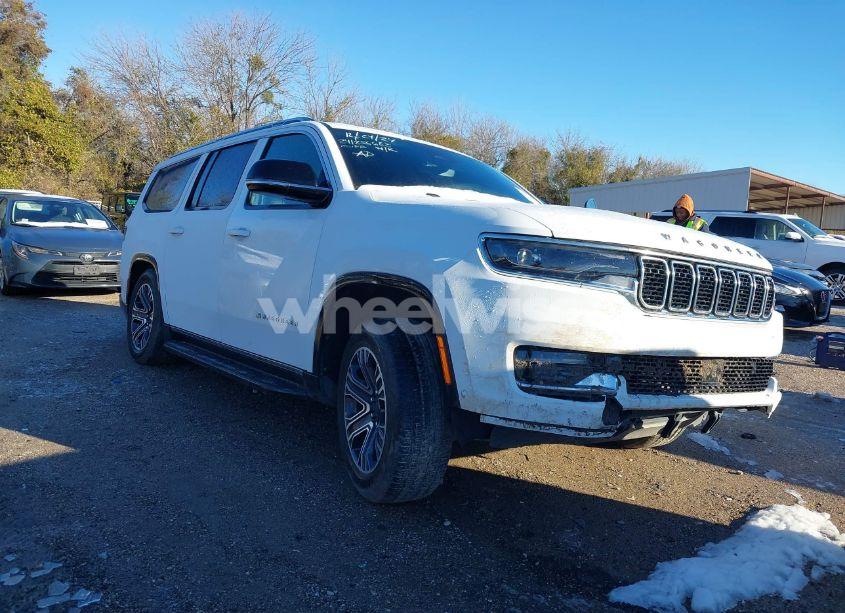 2024 Jeep Wagoneer L SERIES II 4X2 (VIN 1C4SJRBP6RS106670) main photo