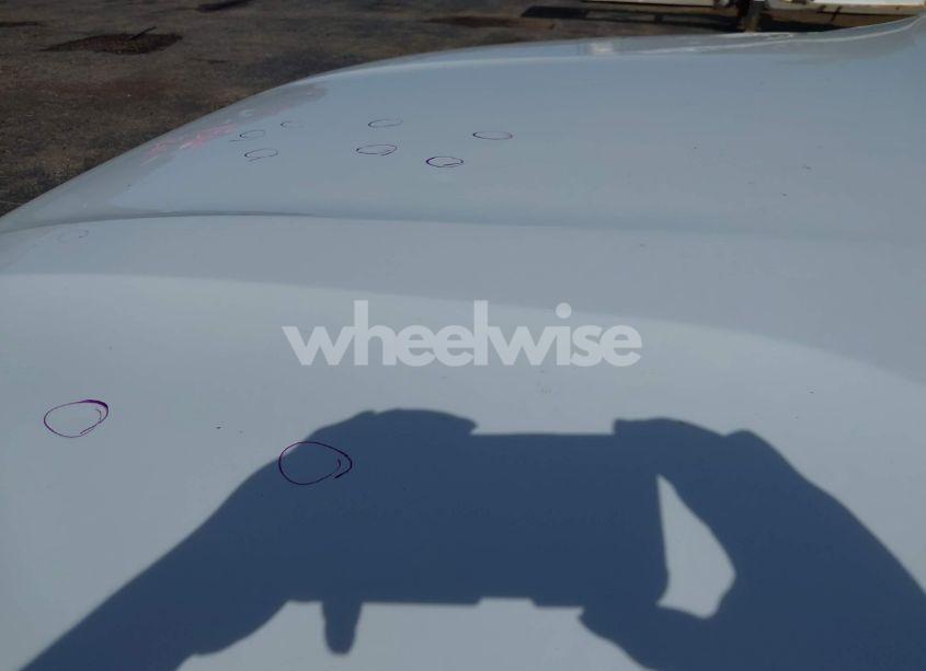 Photo 6 of 2024 Jeep Wagoneer L SERIES II 4X2 (VIN 1C4SJRBP6RS134677)