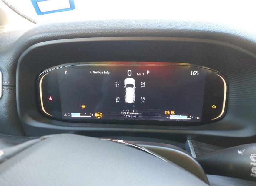 Photo 7 of 2024 Jeep Wagoneer L SERIES II 4X2 (VIN 1C4SJRBP6RS146229)