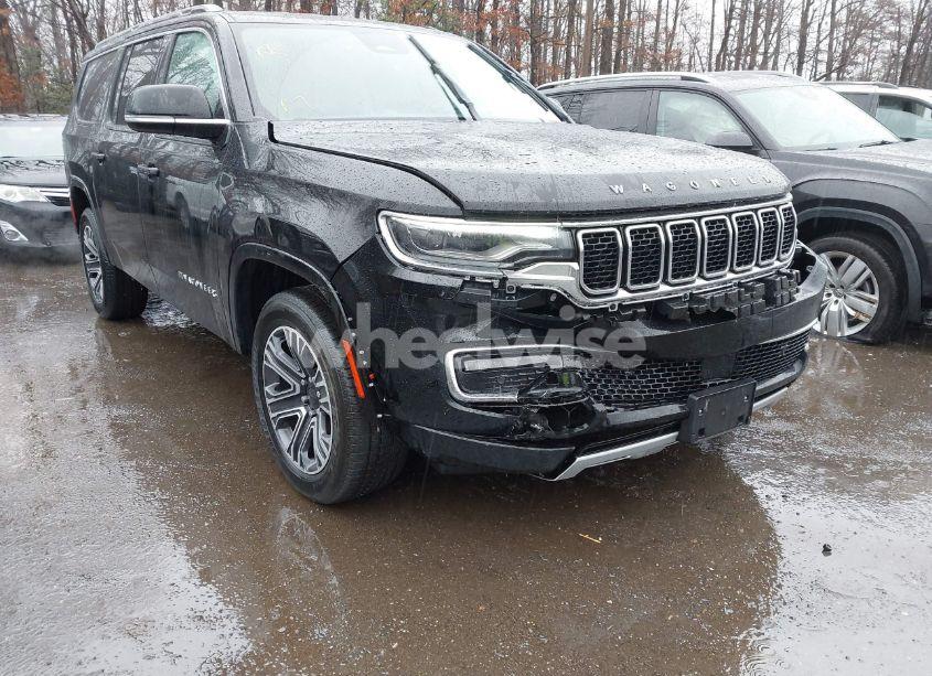 Photo 6 of 2024 Jeep Wagoneer L SERIES II 4X2 (VIN 1C4SJRBP7RS135031)