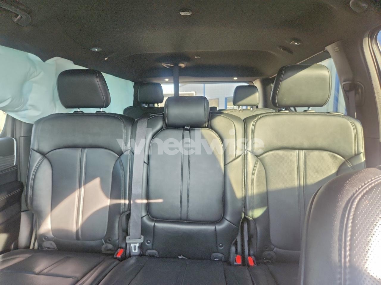 Photo 10 of 2024 JEEP WAGONEER L SERIES II (VIN 1C4SJRBP8RS187140)